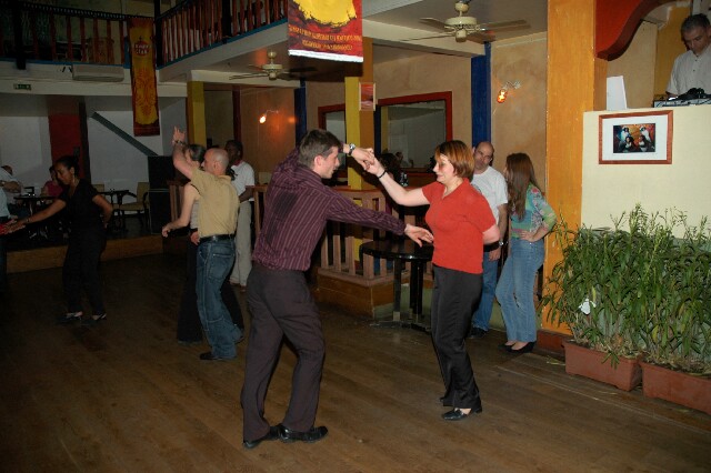 min 2006 05 02 latino 122